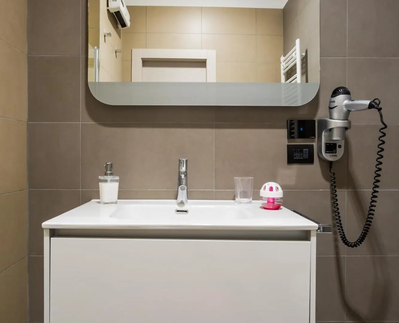 Archihouse Suites Naples 0*,