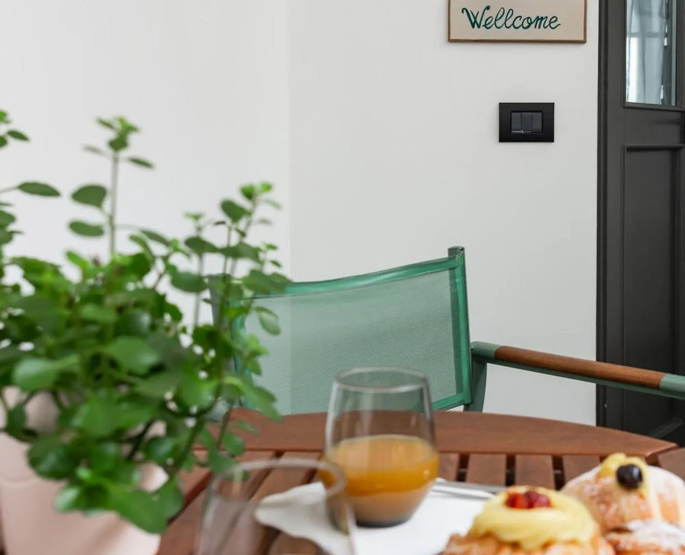 Archihouse Suites Neapol 0*,  Itálie